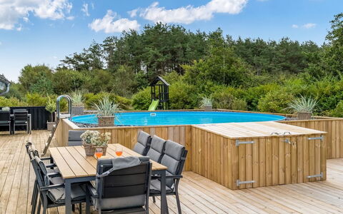 Asel - 4Km from the Sea: Blå, Busk, Sommerhus, Bunddække, Have, Estate, Skygge, Landscaping, Stuehus, Eco Hotel