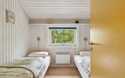 Niglæs - 700M from the Sea