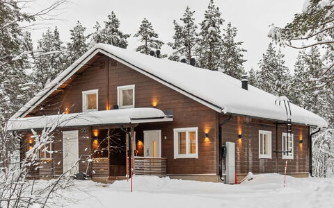 Villa Galdu B: Sommerhus, Hus, Hjem, Garden Bygninger, Sidespor, Bjælkehytte, Stuehus, Estate, Skur, Gård