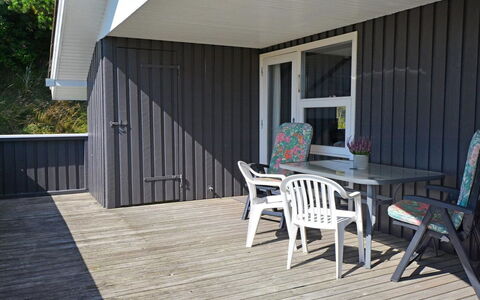 Igilfar - 700M from the Sea: Hus, Hjem, Tag, Sommerhus, Estate, Landscaping, Garden Bygninger, Sidespor, Stuehus