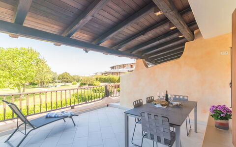 Lidia Capo Ceraso Resort: Møbel, Ejendom, Cabinetry, Komfort, Bygning, Azure, Træ, Belysning, Lampe, Indretning