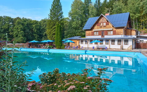 Krakonoš: Svømmepøl, Udvej, Fritid, Eco Hotel, Ferieby, Lærk, Evergreen, Ferie, Hotel