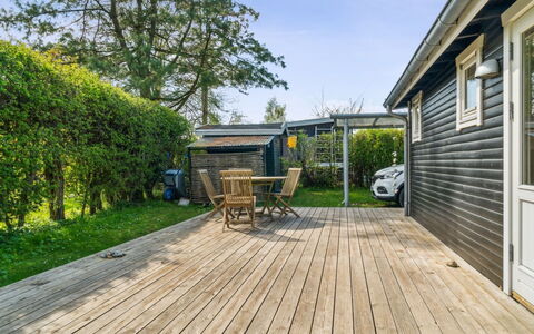 Bassi - 650M from the Sea: Hus, Hjem, Tag, Sommerhus, Estate, Landscaping, Garden Bygninger, Sidespor, Stuehus