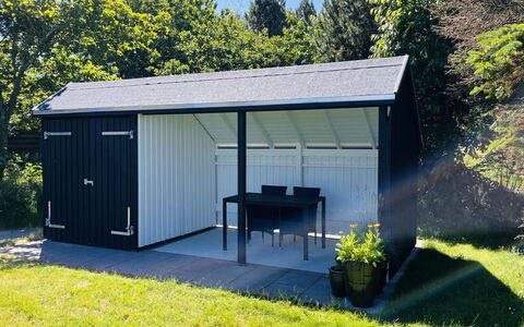 Aranja - 300M to the Fjord: Skur, Have, Skygge, Garden Bygninger, Backyard, Garage, Sidespor, Gård, Udendørs Struktur, Design