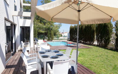 Villa Luxor