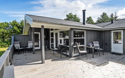 Aletha - 180M from the Sea