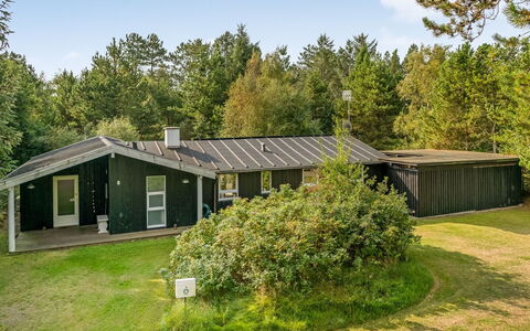 Orvokki - 125M from the Sea: Hus, Tag, Hjem, Sommerhus, Skur, Garden Bygninger, Sidespor, Gård, Bjælkehytte, Hytte