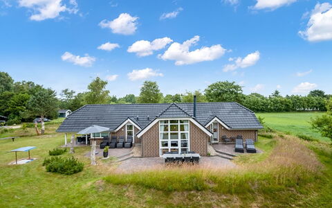 Annlis - 4Km from the Sea: Sommerhus, Skur, Hytte, Stuehus, Prærie, Hytte, Lade, Bjælkehytte, Garden Bygninger