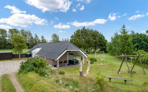 Annlis - 4Km from the Sea: Sommerhus, Skur, Hytte, Stuehus, Prærie, Hytte, Lade, Bjælkehytte, Garden Bygninger