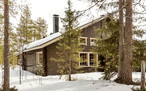 Susitupa 5: Sommerhus, Hus, Hjem, Garden Bygninger, Sidespor, Bjælkehytte, Stuehus, Estate, Skur, Gård