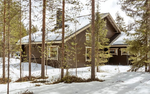 Susitupa 5: Sommerhus, Hus, Hjem, Garden Bygninger, Sidespor, Bjælkehytte, Stuehus, Estate, Skur, Gård