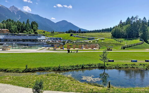 Lercher: Landskab, Urban Design, Hill Station, Turistattraktion, Parkere, Bjergkæde, Have, Pol, Dal, Lawn