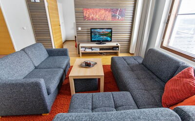 Nordic Chalet 9312