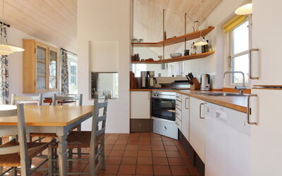 Nille - 100M from the Sea
