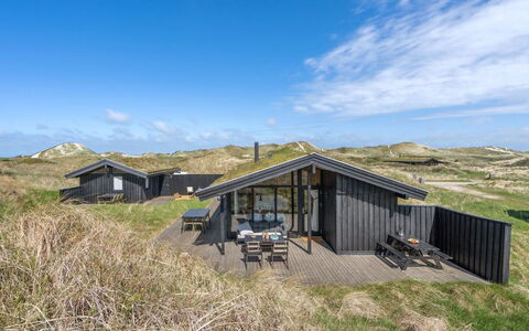 Ilmari - 190M from the Sea: Hus, Tag, Hjem, Sommerhus, Skur, Garden Bygninger, Sidespor, Gård, Bjælkehytte, Hytte