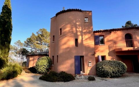 La Tourelle des Ocres: Landskab, Busk, Land Lot, Landdistrikt, Estate, Landscaping, Villa, Mansion, Hacienda