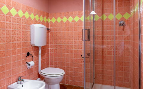 Fonte Nuova - Badia Agnano, Toscana: Sanitærarmatur, Badeværelse, Gulvbelægning, Indretning, Etage, Vvs, Toilet, Håndvask, Tap, Flise