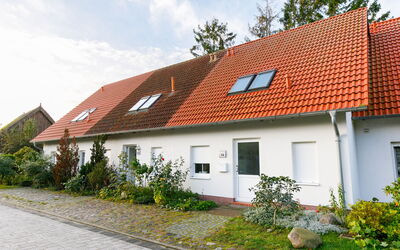 Koserow 176: Plante, Himmel, Bygning, Sky, Ejendom, Vindue, Hus, Land Lot, Sommerhus