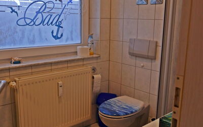 Koserow 275: Vand, Himmel, Sky, Bygning, Svømmepøl, Blå, Azure, Udendørs Møbler, Fritid, Plante