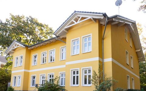 Zinnowitz 161: Plante, Bygning, Himmel, Vindue, Træ, Hus, Sommerhus, Boligområde, Ejendom