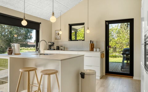 Alfrede - from the Sea: Tækning, Sommerhus, Hus, Tag, Hjem, Stuehus, Hytte, Estate, Landsby