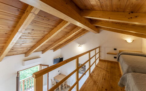 Casa Aurora - Recco, Liguria: Bygning, Vindue, Træ, Hus, Indretning, Bejdse, Træ, Etage, Gulvbelægning, Hårdttræ