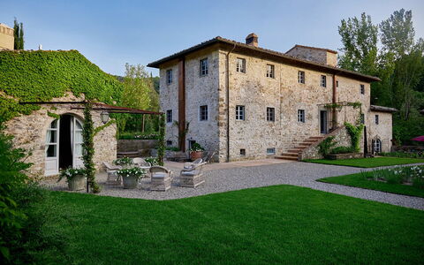 Villa Dell'abate: Plante, Himmel, Bygning, Ejendom, Vindue, Hus, Land Lot, Græs, Træ, Landskab