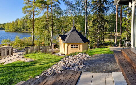 Metsäpirtti: Træ, Sommerhus, Hjem, Bjælkehytte, Tømmer, Sidespor, Hårdttræ, Naturmateriale, Garden Bygninger, Hytte