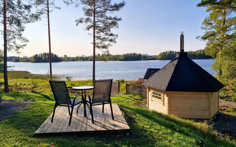 Metsäpirtti: Træ, Sommerhus, Hjem, Bjælkehytte, Tømmer, Sidespor, Hårdttræ, Naturmateriale, Garden Bygninger, Hytte
