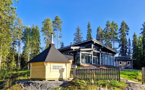 Metsäpirtti: Træ, Sommerhus, Hjem, Bjælkehytte, Tømmer, Sidespor, Hårdttræ, Naturmateriale, Garden Bygninger, Hytte