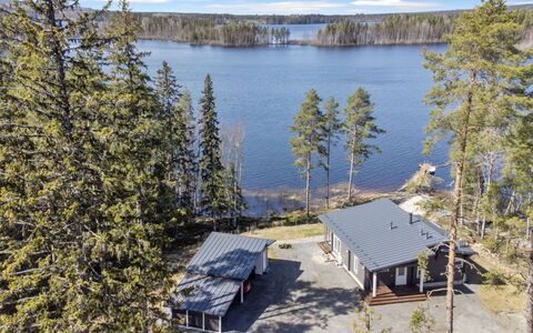 Metsäpirtti: Træ, Sommerhus, Hjem, Bjælkehytte, Tømmer, Sidespor, Hårdttræ, Naturmateriale, Garden Bygninger, Hytte