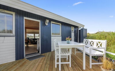 Mitre - 300M from the Sea