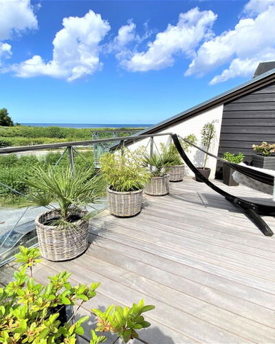 Bena - 150M from the Sea