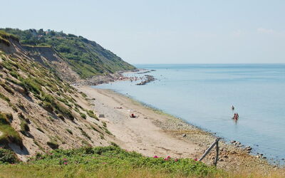 Jonce - 250M from the Sea