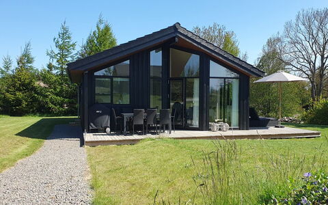 Enisa - 800M from the Sea: Tag, Hjem, Dør, Sommerhus, Skygge, Sidespor, Gård, Estate, Backyard