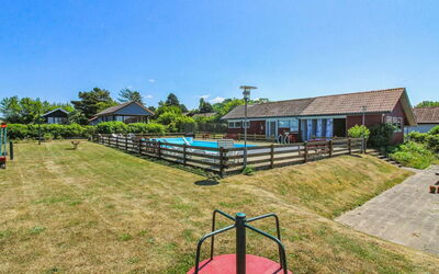 Dika - 400M from the Sea