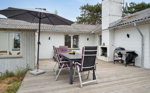 Janna - 75M from the Sea: Hus, Hjem, Boligområde, Tag, Sommerhus, Land Lot, Estate, Gård, Have, Sidespor