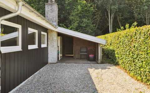 Fiete - 200M from the Sea: Tag, Hus, Land Lot, Hjem, Sommerhus, Estate, Garden Bygninger, Skygge, Bjælkehytte, Landscaping