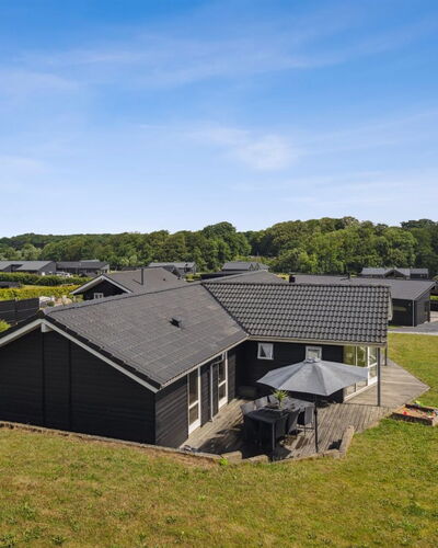 Geeske - 150M from the Sea