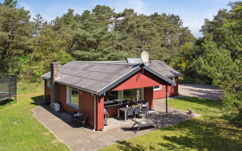Keyla - 3.2Km from the Sea: 