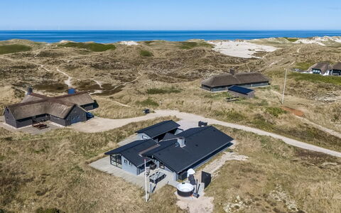 Walther - 300M from the Sea: Gulvbelægning, Indretning, Træ, Etage, Trappe, Loft, Bejdse, Trægulve, Hårdttræ, Gelænder