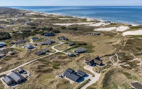 Walther - 300M from the Sea: Gulvbelægning, Indretning, Træ, Etage, Trappe, Loft, Bejdse, Trægulve, Hårdttræ, Gelænder