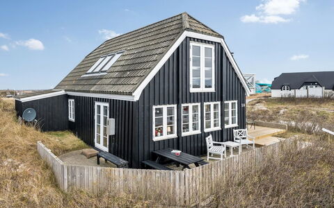 Venla - from the Sea: Gulvbelægning, Indretning, Træ, Etage, Trappe, Loft, Bejdse, Trægulve, Hårdttræ, Gelænder