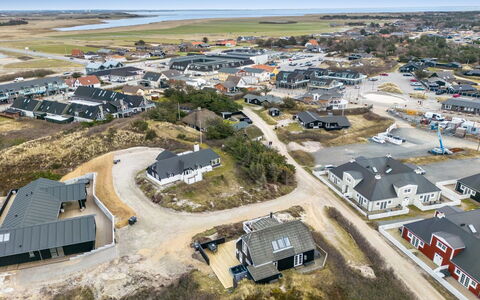 Venla - from the Sea: Gulvbelægning, Indretning, Træ, Etage, Trappe, Loft, Bejdse, Trægulve, Hårdttræ, Gelænder