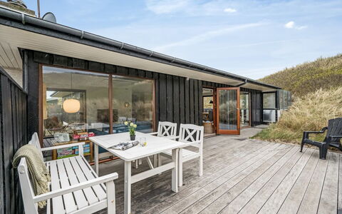 Eyla - from the Sea: Sommerhus, Tag, Hjem, Hældning, Hytte, Sidespor