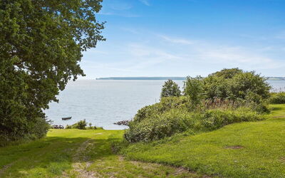 Arnetta - 150M from the Sea