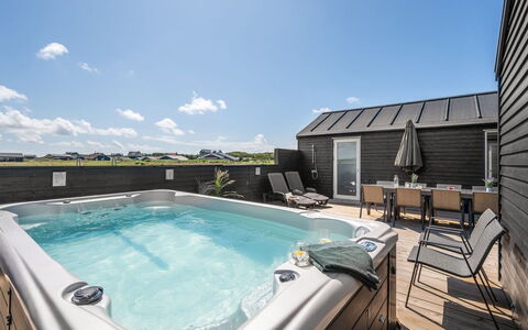 Ivar - 300M from the Sea: Udvej, Design, Svømmepøl, Dæk, Hotel, Villa, Gårdhave, Eco Hotel, Jacuzzi
