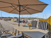 martje - 10m From The Sea