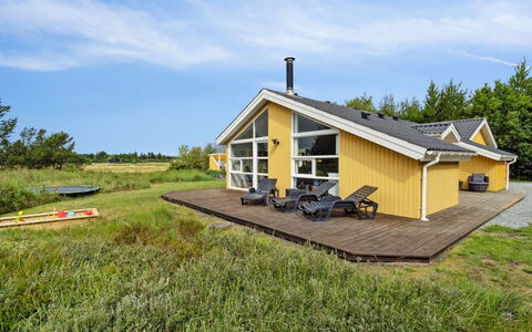 Flaminia - 350M from the Sea: Træ, Hjem, Veranda, Dæk, Hårdttræ, Tag, Bejdse, Trægulve, Eco Hotel