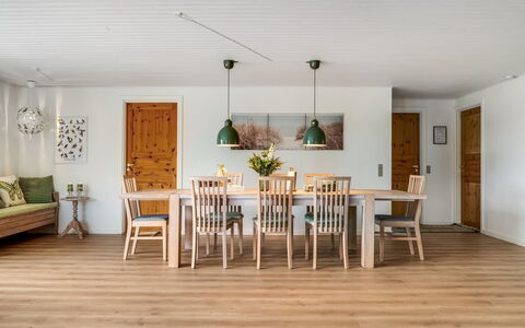 Chiuvana - 1.2Km from the Sea: Fritid, Reklame, Parkere, Banner, Skilt, Sti